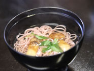 清汁仕立て 松茸 梅そうめん