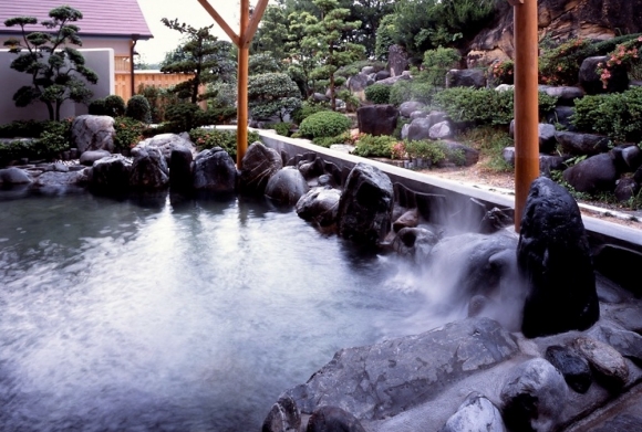 ファイル名: bath.jpg
ファイルサイズ: 285.8KB
→クリックで元のサイズを表示 bath
