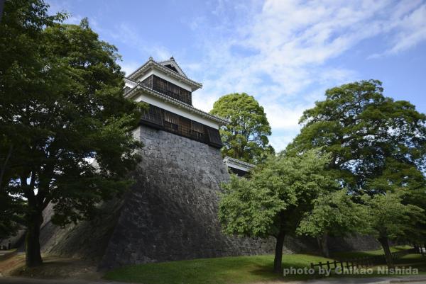 ファイル名: castle1.jpg
ファイルサイズ: 406.2KB
→クリックで元のサイズを表示 castle1