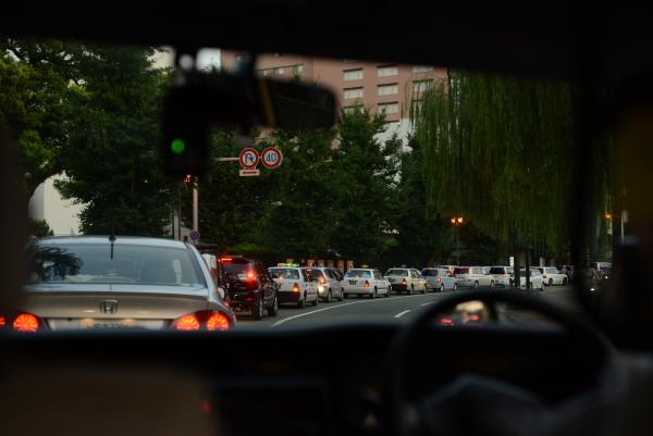 ファイル名: taxi.jpg
ファイルサイズ: 1.51MB
→クリックで元のサイズを表示 taxi