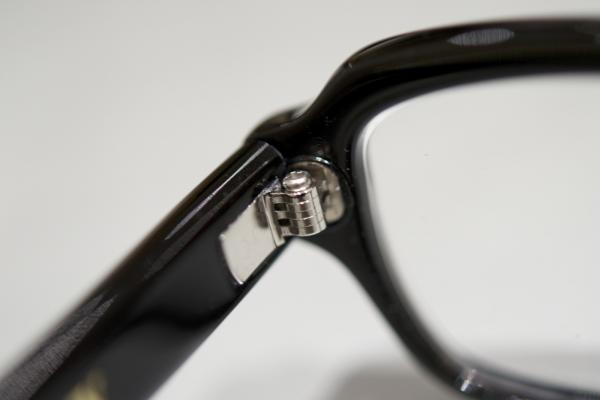 ファイル名: glasses4.jpg
ファイルサイズ: 186.4KB
→クリックで元のサイズを表示 glasses4