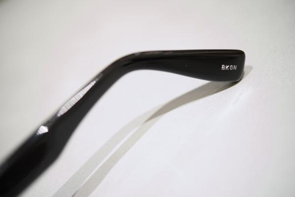 ファイル名: glasses5.jpg
ファイルサイズ: 148KB
→クリックで元のサイズを表示 glasses5