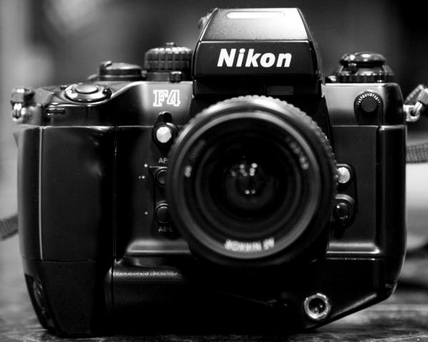 ファイル名: camera-f4.jpg
ファイルサイズ: 1.09MB
→クリックで元のサイズを表示 camera-f4