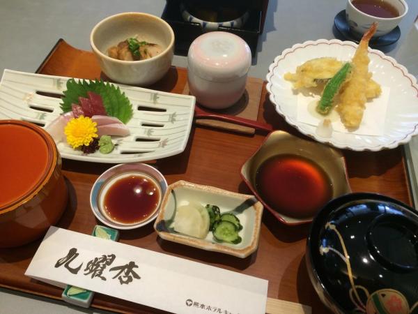 ファイル名: 2014-10-2713.28.38.jpg
ファイルサイズ: 92.8KB
→クリックで元のサイズを表示 2014-10-27132838