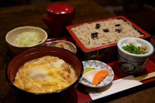 ファイル名: 800_9000.jpg
ファイルサイズ: 66.4KB
→クリックで元のサイズを表示 800_9000