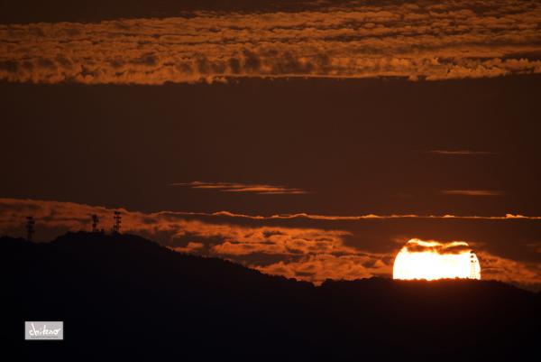 ファイル名: sunset.jpg
ファイルサイズ: 523.3KB
→クリックで元のサイズを表示 sunset