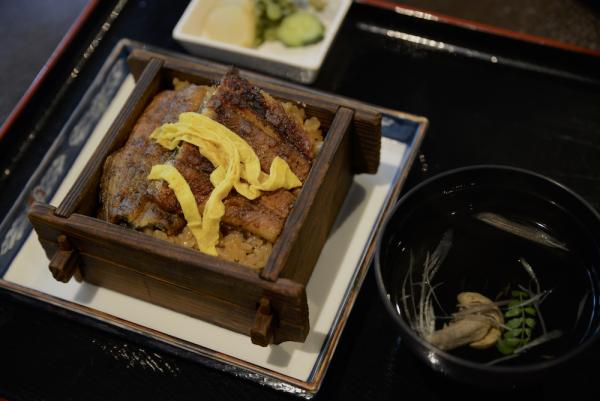 ファイル名: D60_2311.jpg
ファイルサイズ: 747.9KB
→クリックで元のサイズを表示 D60_2311