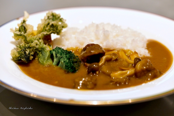 ファイル名: curry-1.jpeg
ファイルサイズ: 813.4KB
→クリックで元のサイズを表示 curry-1