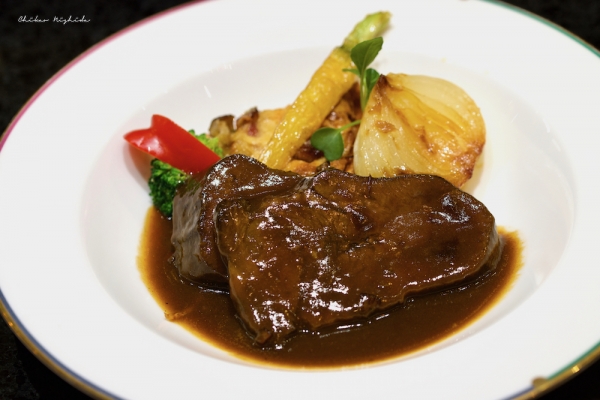 ファイル名: castle-lunch-1.jpg
ファイルサイズ: 650.9KB
→クリックで元のサイズを表示 castle-lunch-1