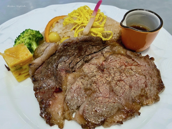 ファイル名: steak-p-10.jpeg
ファイルサイズ: 1.18MB
→クリックで元のサイズを表示 steak-p-10