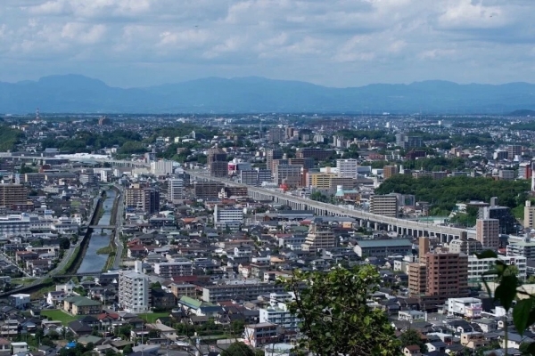 ファイル名: 20231101kumamotocity-1.jpeg
ファイルサイズ: 305.2KB
→クリックで元のサイズを表示 20231101kumamotocity-1