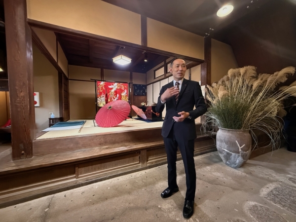 ファイル名: 20251021kuwamizusaryo1-11.jpeg
ファイルサイズ: 514.8KB
→クリックで元のサイズを表示 20251021kuwamizusaryo1-11