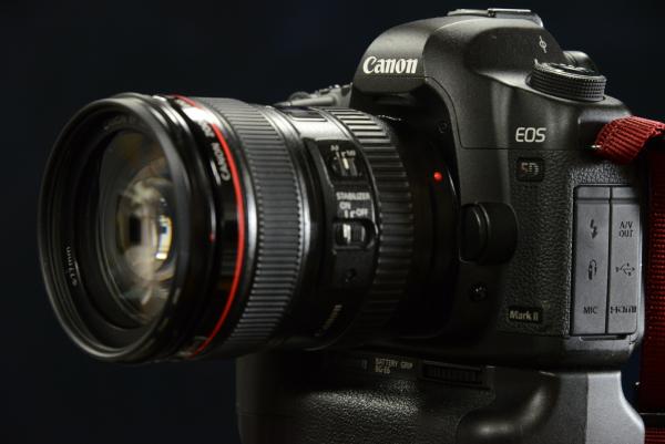 CANON EOS 5D MARK II