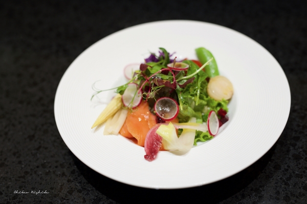 castle-lunch-salad