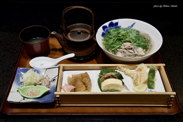 ファイル名: AKADORISOBA-003.jpeg
ファイルサイズ: 763.5KB
→クリックで元のサイズを表示 AKADORISOBA-003