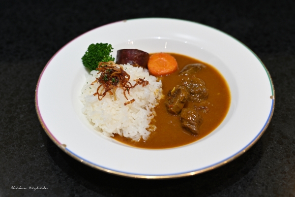 ファイル名: curryrice-01.jpeg
ファイルサイズ: 622.3KB
→クリックで元のサイズを表示 curryrice-01