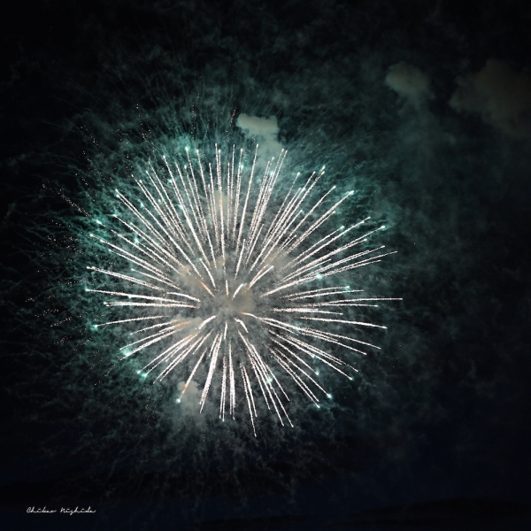 ファイル名: hanabi202208-001.jpeg
ファイルサイズ: 1.13MB
→クリックで元のサイズを表示 hanabi202208-001