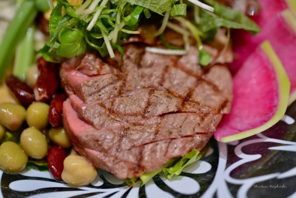 steaksalad202304-4