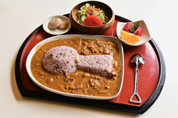 ファイル名: 20250401kofuncurry2-1.jpeg
ファイルサイズ: 393.4KB
→クリックで元のサイズを表示 20250401kofuncurry2-1